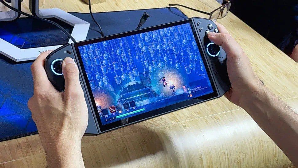 Lenovo представляет новую флагманскую портативную консоль Legion Go 2