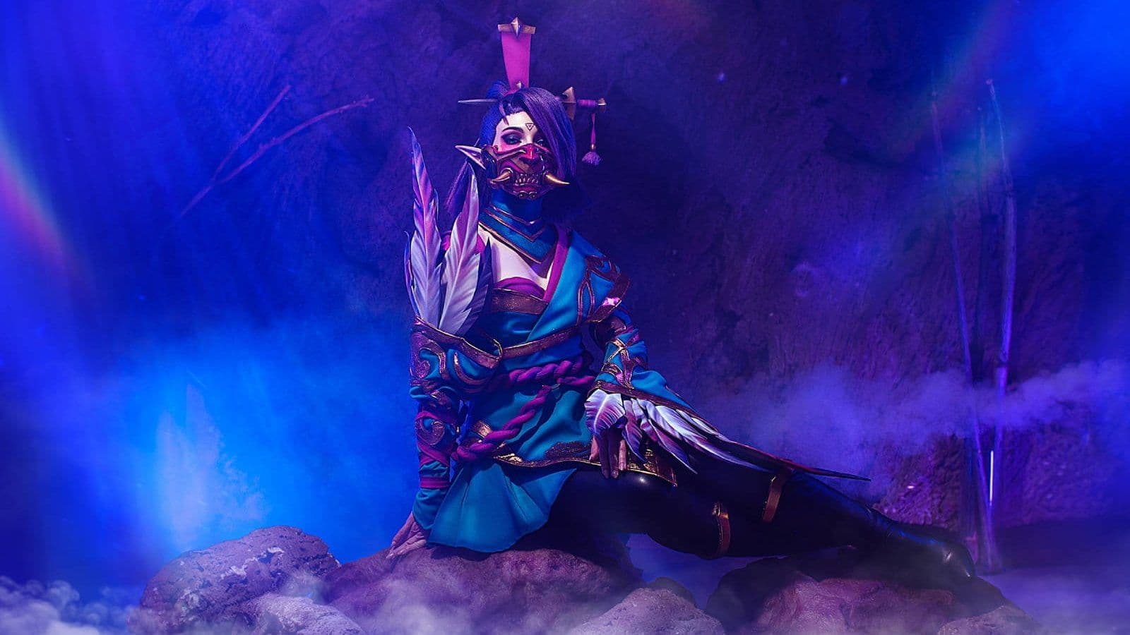 Косплеерша Ari_Anna воплотила образ Templar Assassin из Dota 2