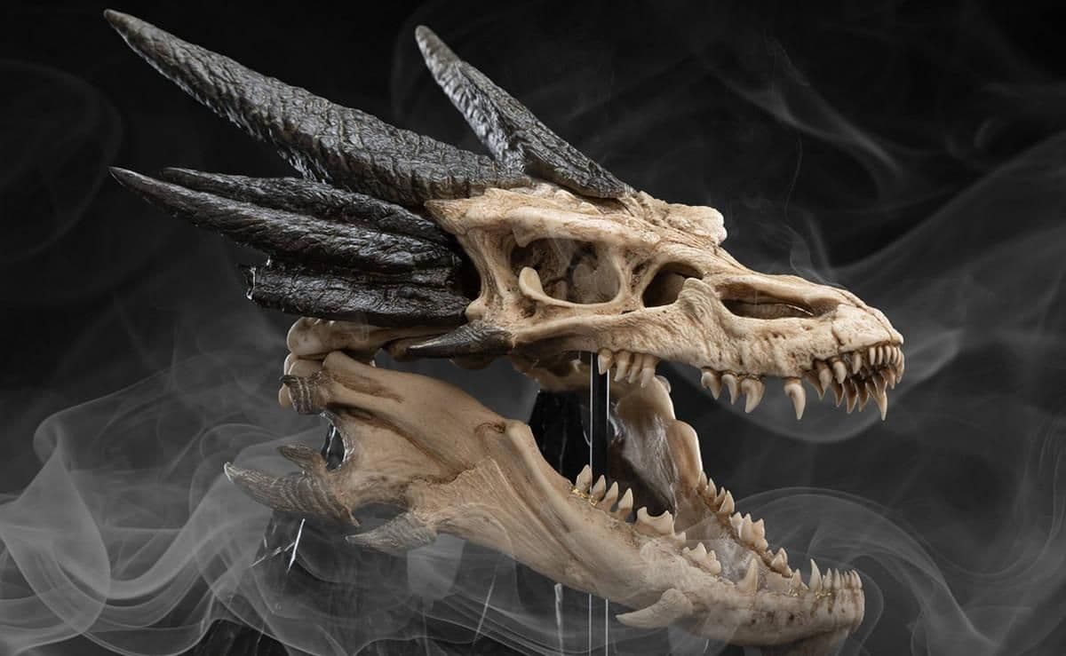 Weta Workshop анонсировала миниатюрный череп Смауга из «Хоббита»